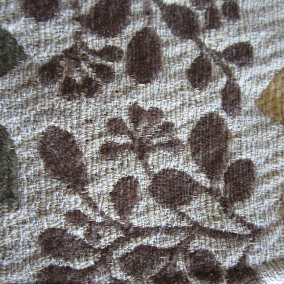 Plant Nature Tree Branch Modern Table Runner - Picture 5 of 9